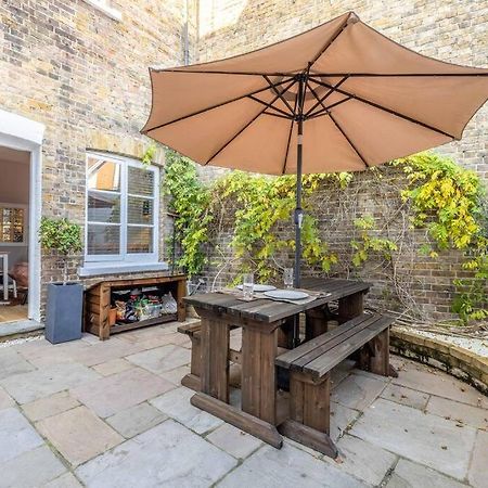 Couples Retreat - The Long Walk, Windsor Castle Apartment Exterior photo